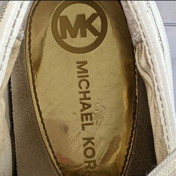 Michael Kors Boerum Jacquard Signature Sneakers - Picture 9 of 11